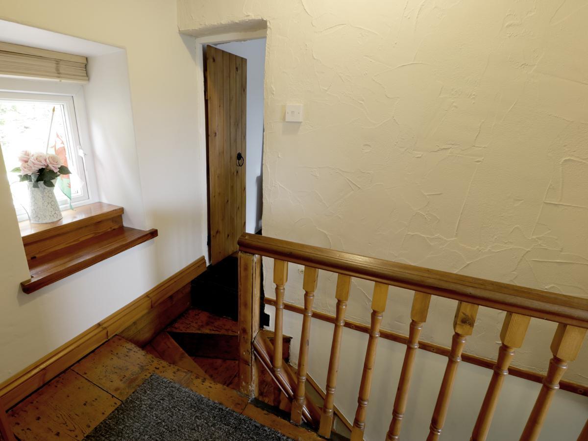 Holiday home Ty Cynon *